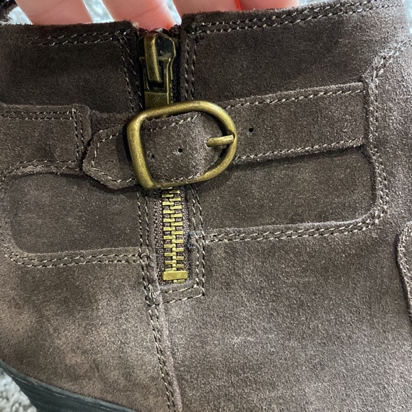 Lucky Brand Brown Leather Suede Zip Up/ buckle boots - Picture 8 of 9